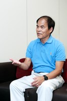 Prof. Shuji Nakamura.jpg