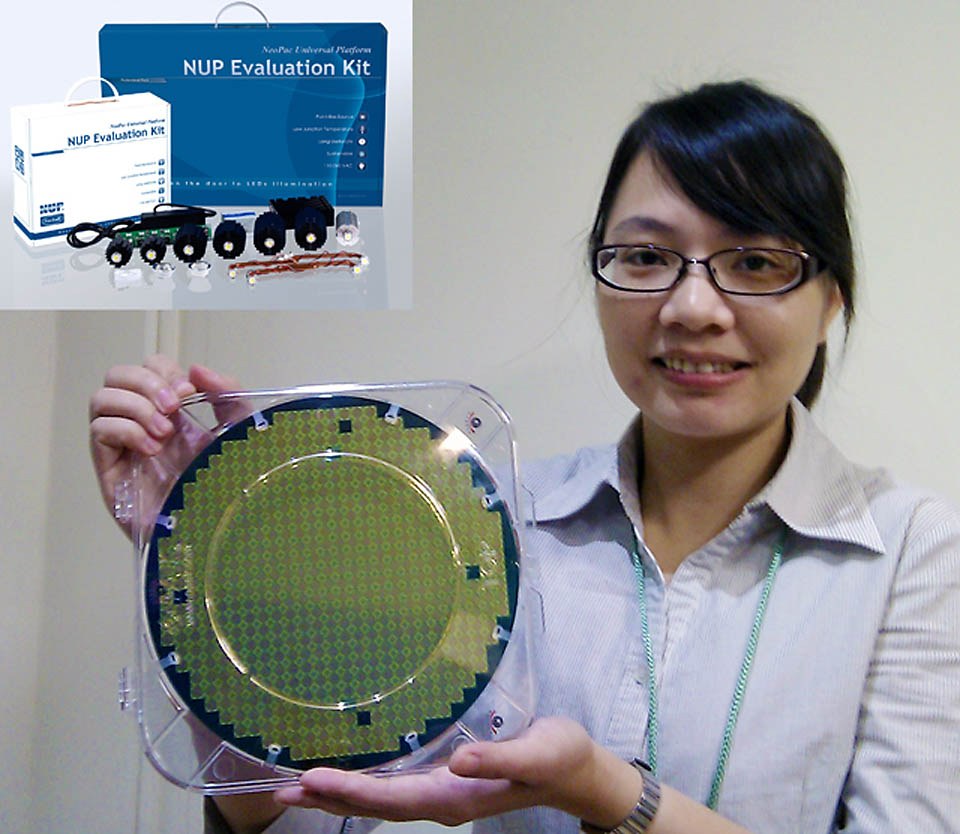 NeoPac 8 inches silicon-based wafer level package (WLP) for LEDs delivers 500,000 maintained lumens on a single 8 inches silicon wafer.