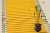 Plessey Follows the Current Trend and Offers LED Filament Modules Using the MaGIC™ Die